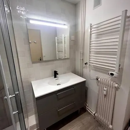 Au Pied Du Tramway Apartamento *